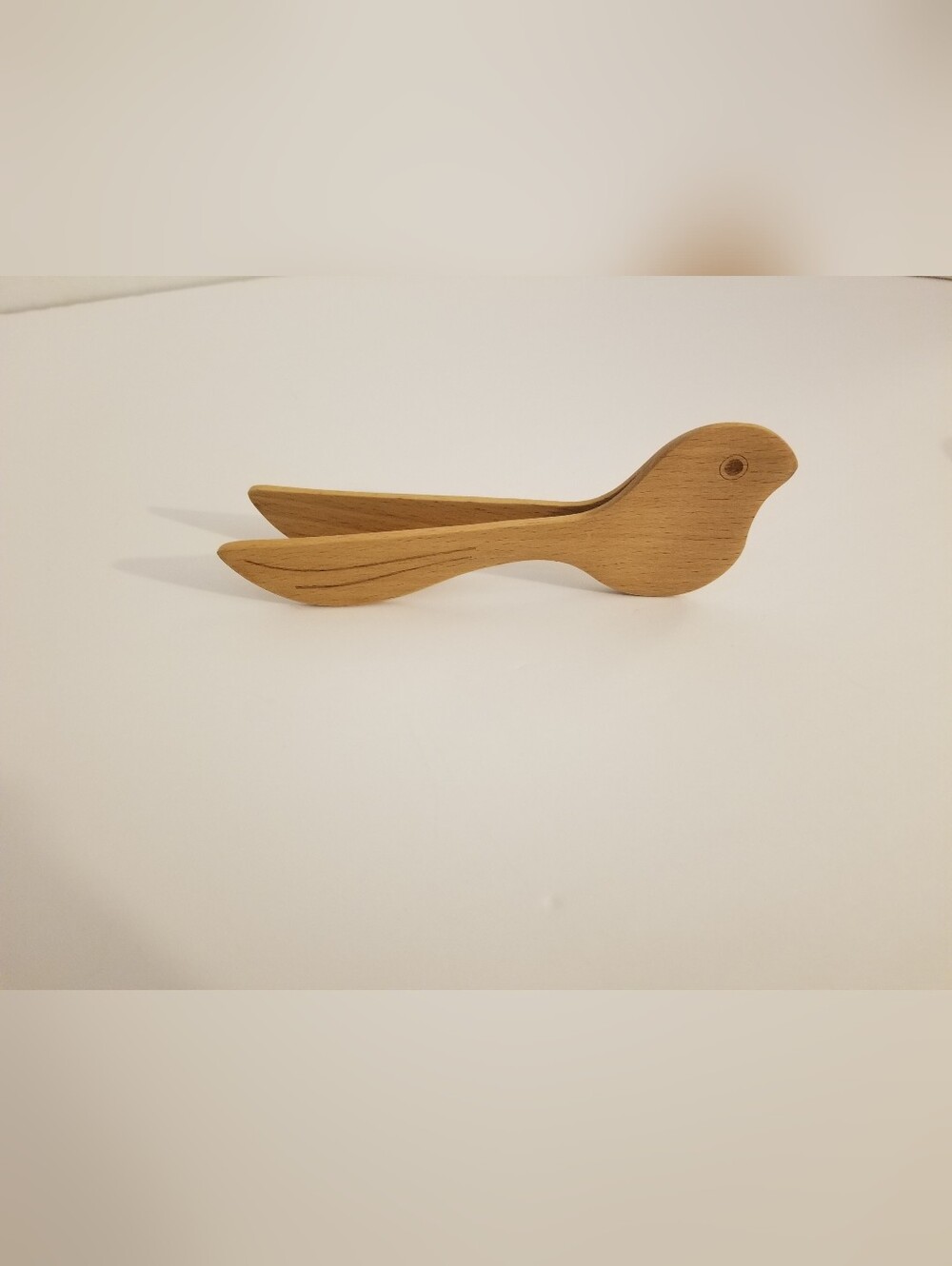 Kikkerland Natural Brown Beachwood  Wooden Bird Toaster Tongs Magnetic